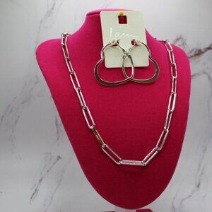 Lamm Silver Paperclip Necklace with Heart shaped earrings